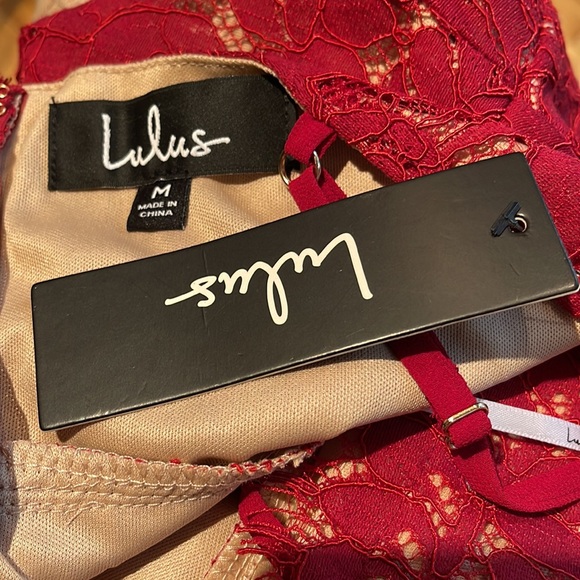 Lulus lined deep red lace fitted slip style halter midi. NWT. Size medium. - Picture 8 of 8